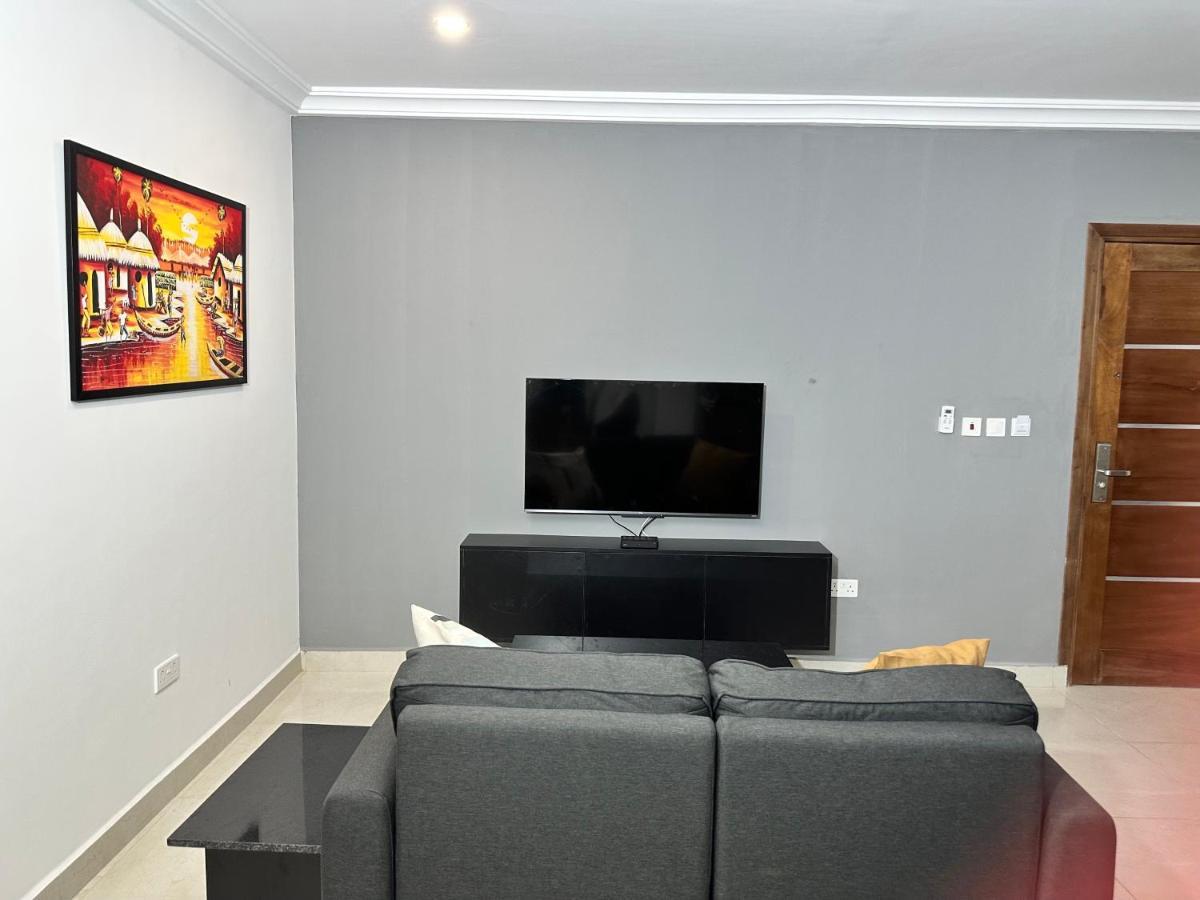 Westlands Tower - Ghana Villas Аккра Екстер'єр фото