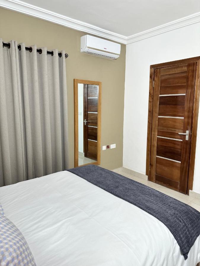 Westlands Tower - Ghana Villas Аккра Екстер'єр фото