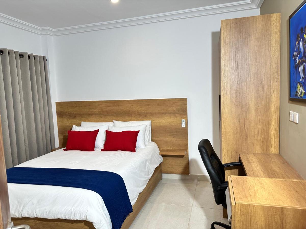 Westlands Tower - Ghana Villas Аккра Екстер'єр фото