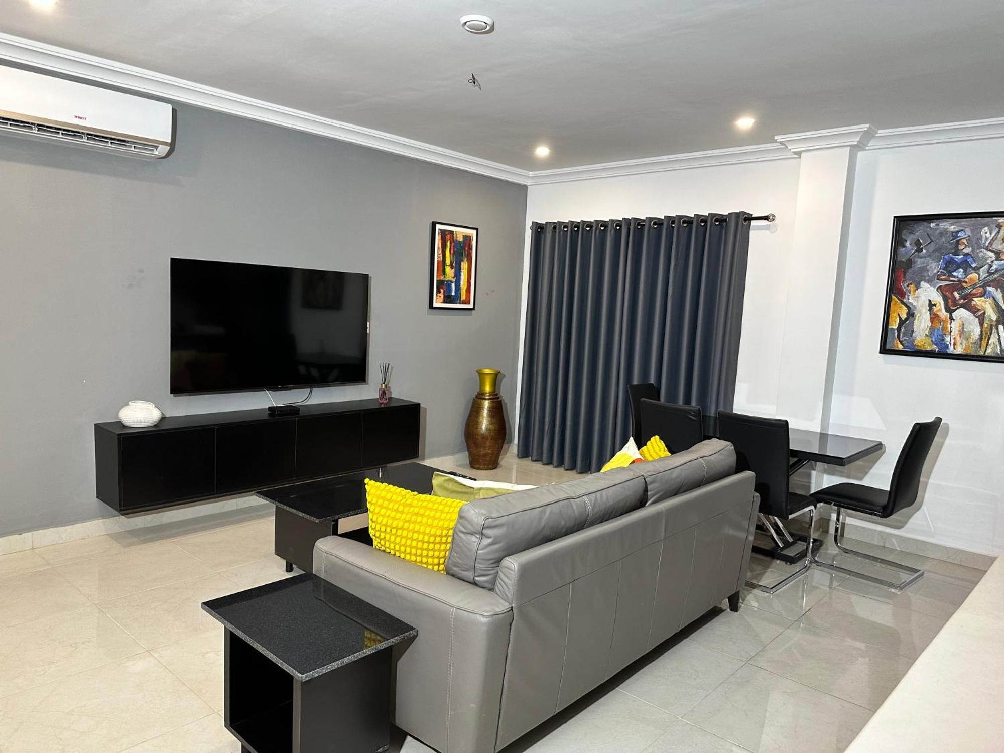 Westlands Tower - Ghana Villas Аккра Екстер'єр фото